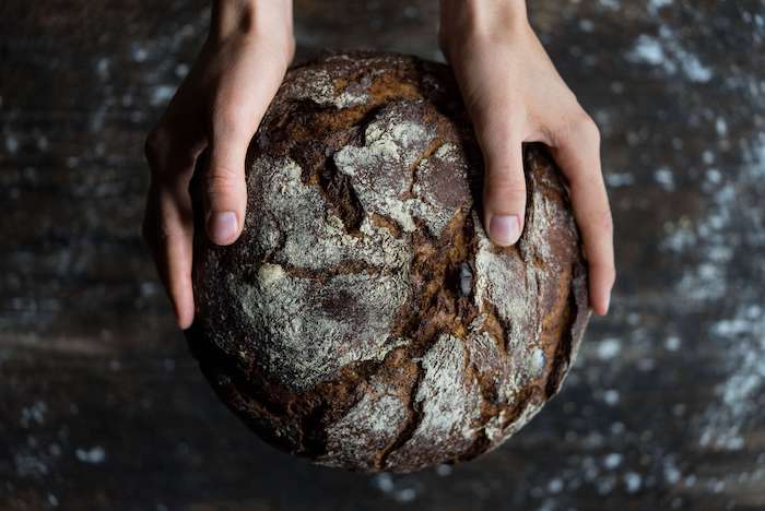 Een van onze populairste broden: een klassiek boerenbrood!